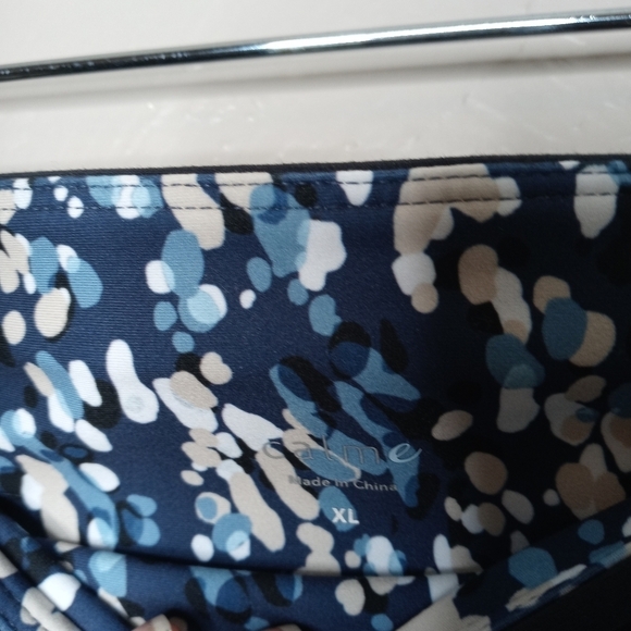 Johnny Was Calme Blue Abstract Print High Waist 7/8 Leggings - Picture 2 of 5